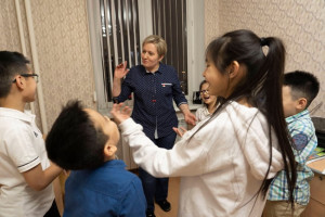 Người mẹ dạy tiếng Nga cho trẻ em Việt ở Yekaterinburg