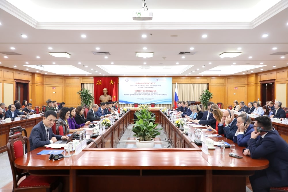 Việt Nam và Nga đẩy mạnh hợp tác giáo dục và khoa học công nghệ