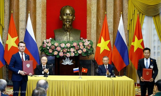 Nga đề xuất mở trường dạy bằng tiếng Nga tại Hà Nội
