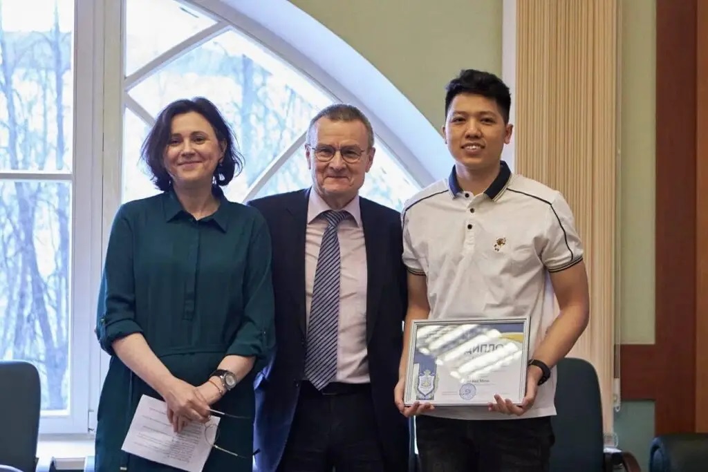 Sinh viên Việt Nam tỏa sáng với học bổng danh giá tại Nga